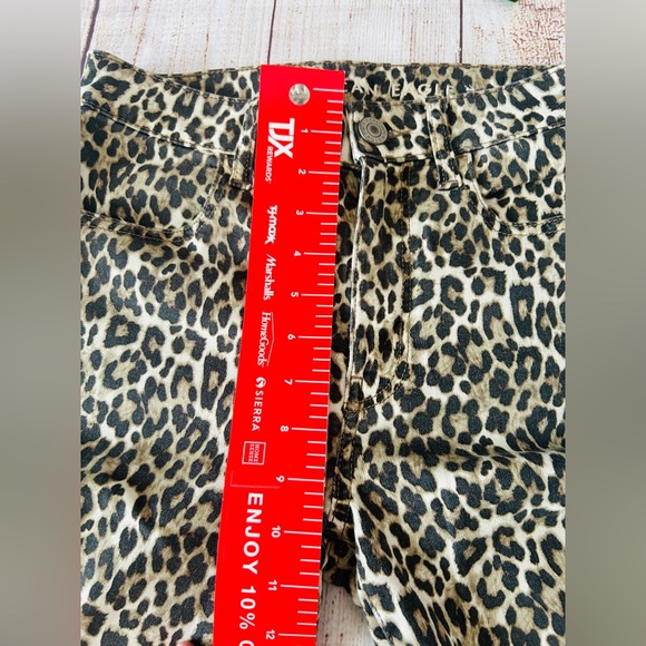 American Eagle Women’s Next Level Stretch Animal Print High Rise Denim Jeans - Picture 9 of 10